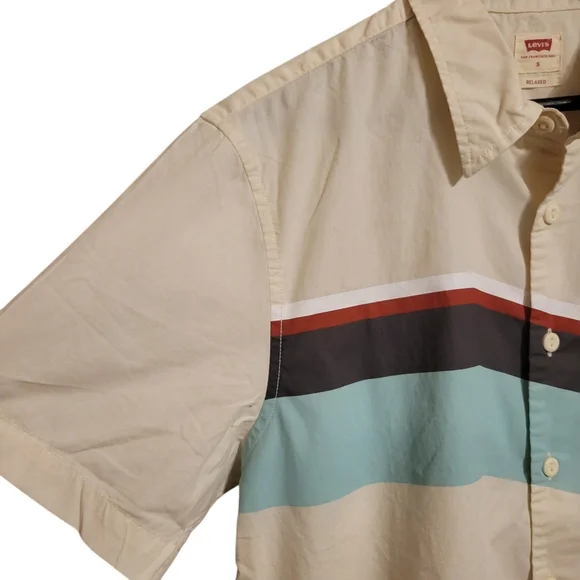 Levi's Short Sleeve Richmond Button Down Shirt - Picture 4 of 8